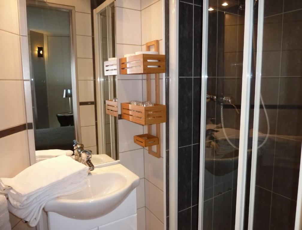 Hotel Le Bellevue Tarascon-sur-Ariège Екстериор снимка